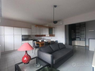 Appartamento di 110 m² con 3 locali e box auto a M