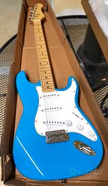 Chitarra Elettrica Stile Stratocaster Azzurra