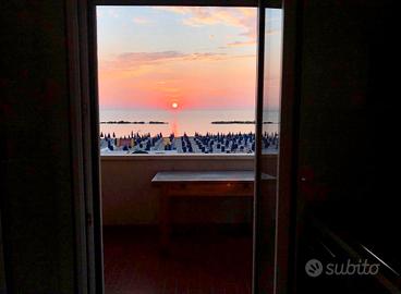 Appartamento - prima fila mare