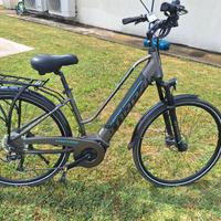 Bici elettrica e- bike trekking Torpado Altea
