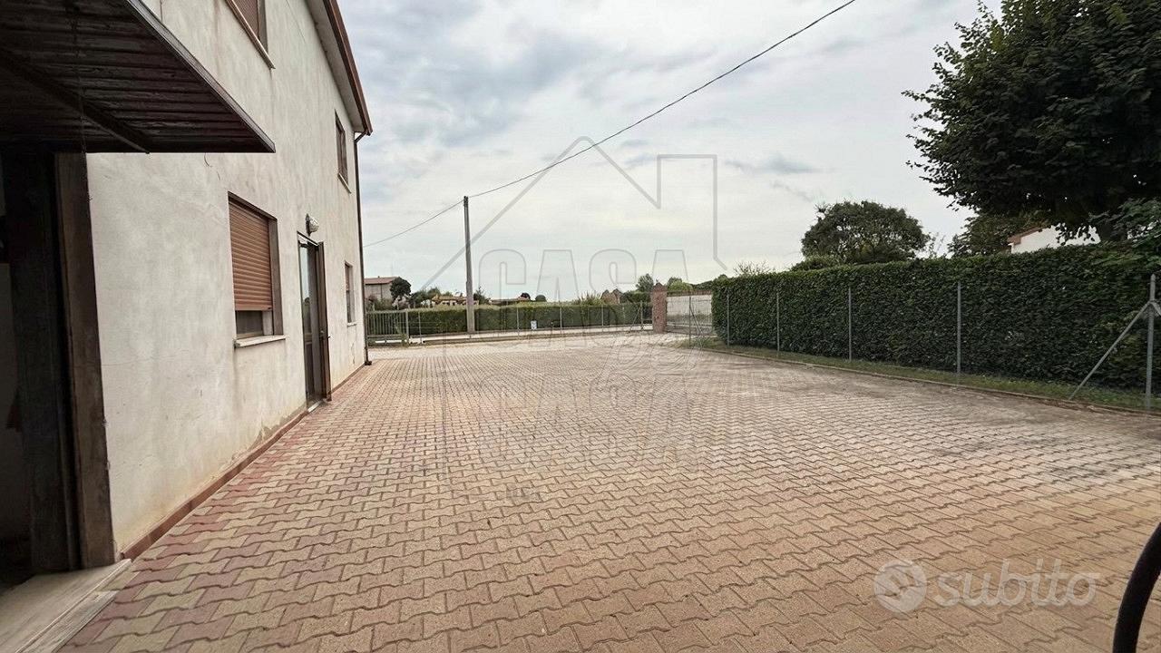 Casa – Este, Deserto - Vista 2