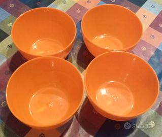 set 4 ciotole in plastica antiurto