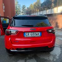 Jepp compass plug in