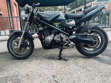 Suzuki Bandit 400