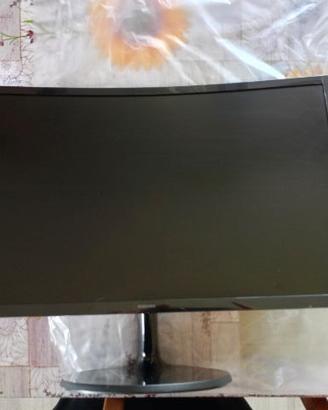 Schermo monitor pc curvo