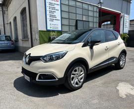 Renault Captur TCe 12V 90 CV S&S BENZ - NEOPATENTA