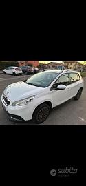 peugeot 2008 -1.2 benzina (2016)