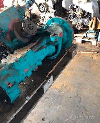 Ricambi ponte assale komatsu pw95 pw75