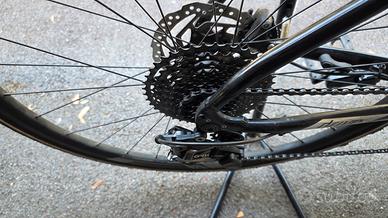  bici gravel megamo 11v shimano
