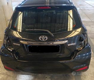 RICAMBI TOYOTA YARIS DEL 2013 CC 1000 BENZINA