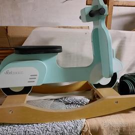 Dondolo in legno Brevi - vespa