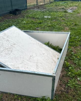 Cassa parto o recinto per cuccioli