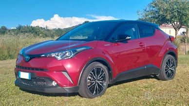 Toyota c-hr hybrid full optional