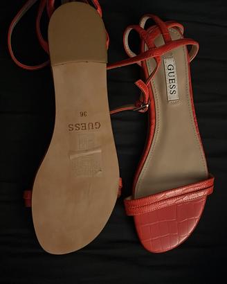 Sandali bassi Guess