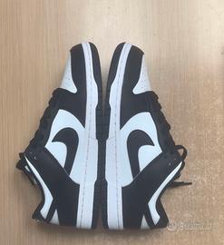 Nike Panda Dunk low taglia 42 nuove con etichetta