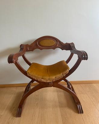 Seduda Savonarola vintage