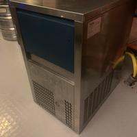 Macchina fabbrica ghiaccio kastel