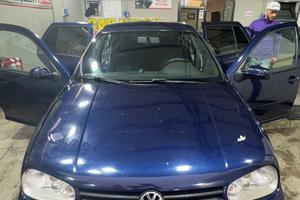 VOLKSWAGEN e-Golf - 1998