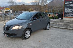 Lancia Ypsilon 0.9 TwinAir 85 CV 5 porte Metano Ec