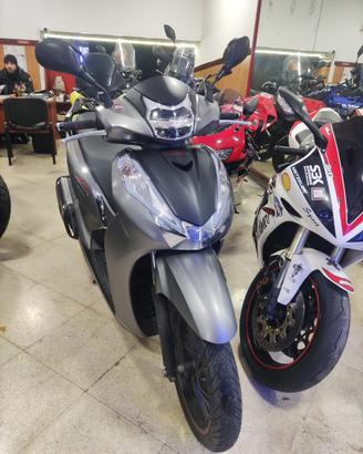 Honda Sh 300 i sport