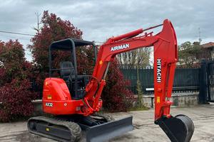 E176 Escavatore 32 q.li girosagoma