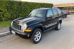Jeep Cherokee 2.8 CRD Limited
