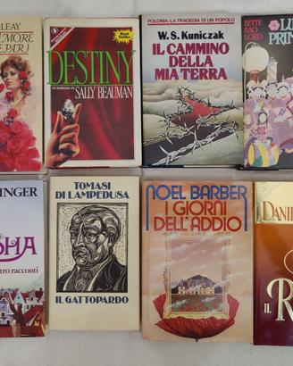 12 titoli di scrittori vari