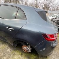 RENAULT MEGANE 2018 PER RICAMBI