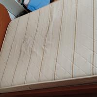 Letto e materasso una piazza e mezza