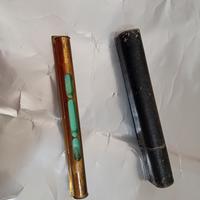 antica livella in ottone con custodia