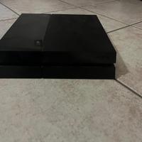 PS4 Standard edition (2015)