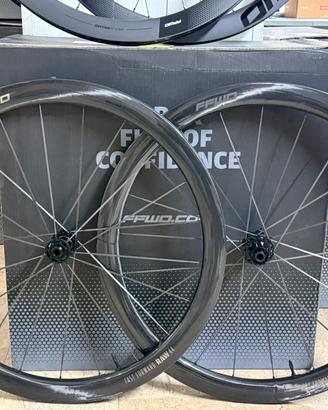 Ruote FFWD RAW 44 Ceramic Speed Raggi Carbon new