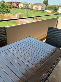 Tavolo giardino o terrazzo completo d sedie