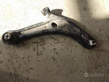 Braccio oscill ant. dx FORD FIESTA 1499cc D 2018