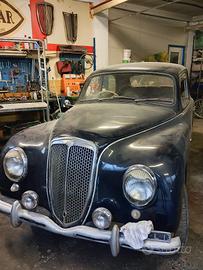 Lancia Aurelia B10
