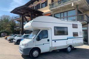 Mclouis mansardato, 6 posti viaggio 6 posti letto,