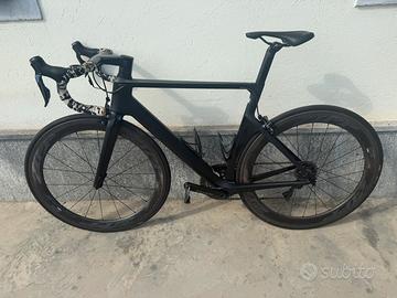Canyon Aeroad CF SLX 9.0 + Garmin EDGE 550