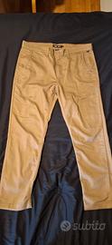 pantaloni vans 