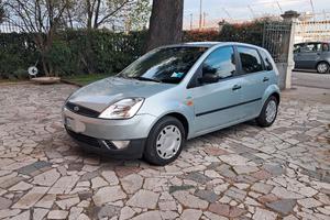 Ford Fiesta  Benz solo 61.000 Km