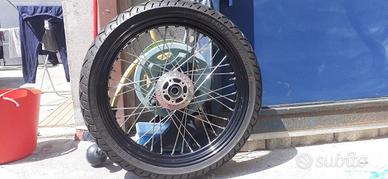 cerchio da 21 con 40 raggi  canale 3,5 pollici