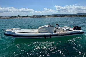 Doviboat Shuttle 120 Cabin (2017)