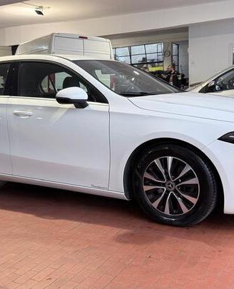 Mercedes-Benz A 180d 116cv