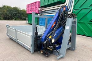 CONTAINER SCARRABILE NUOVO A PIANALE CON GRU