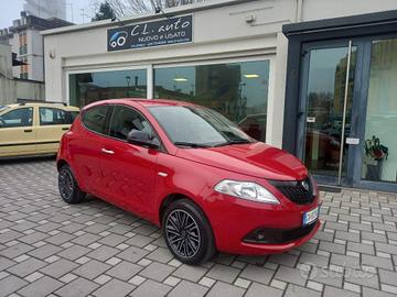LANCIA Ypsilon 1.0 FireFly 5 porte S&S Hybrid Si