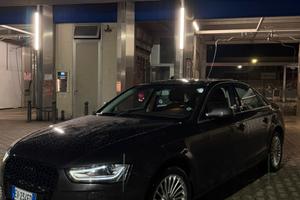 Audi A4 limousine 2.0 150CV 127.000 Km UNICA