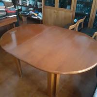 tavolo allungabile,4 sedie,2 mobili ,MOLTENI 1980.
