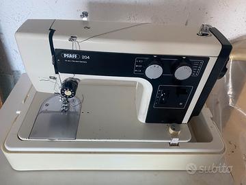 Macchina per cucire PFAFF 204