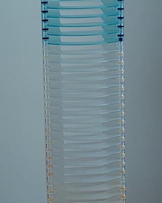 Porta CD verticale a  colonna per collezione di CD