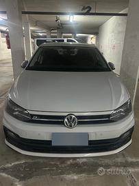 volkswagen POLO R-Line