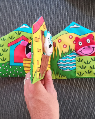 Libretto in stoffa e burattini - La città del sole